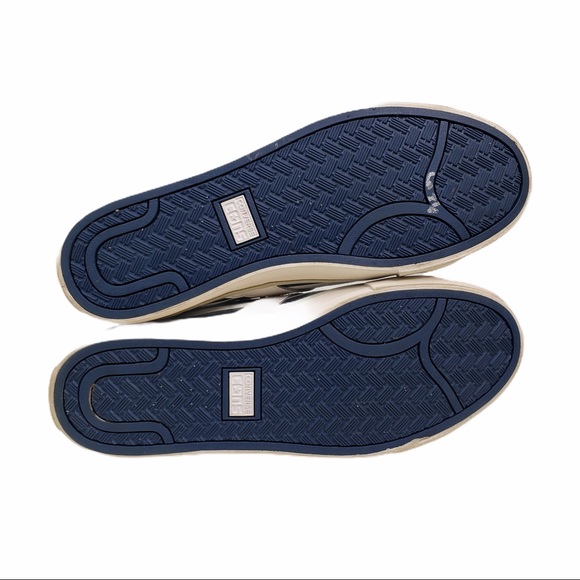 Converse Cons Unisex Hi Top Sneakers - Picture 11 of 11